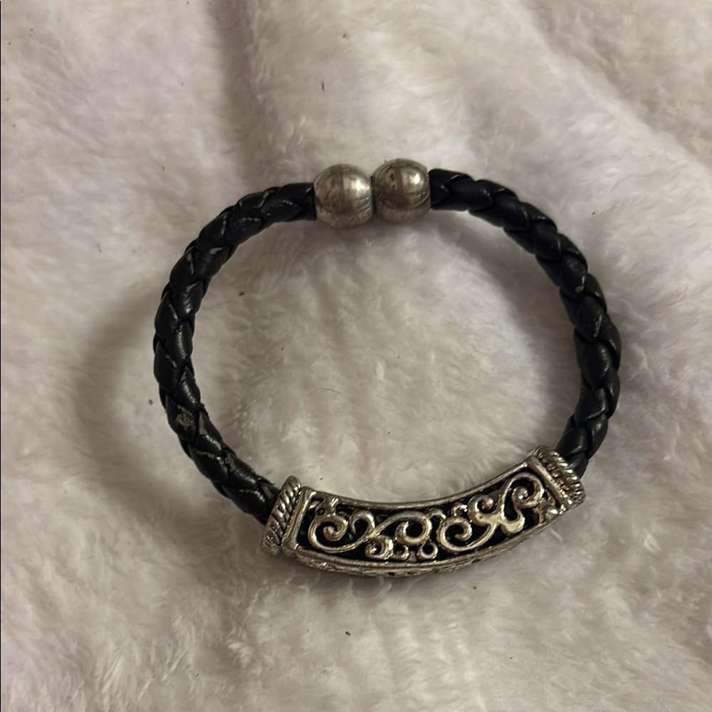 Elegant Black and Silver Braided Bracelet